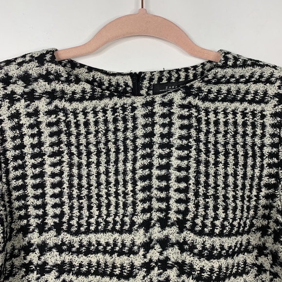 2/$30 ZARA Houndstooth Glen Plaid Shift Dress with Frilled Sleeve Ecru S#5327 - Picture 4 of 16